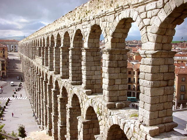 acueducto-desde-el-postigo-del-consuelo