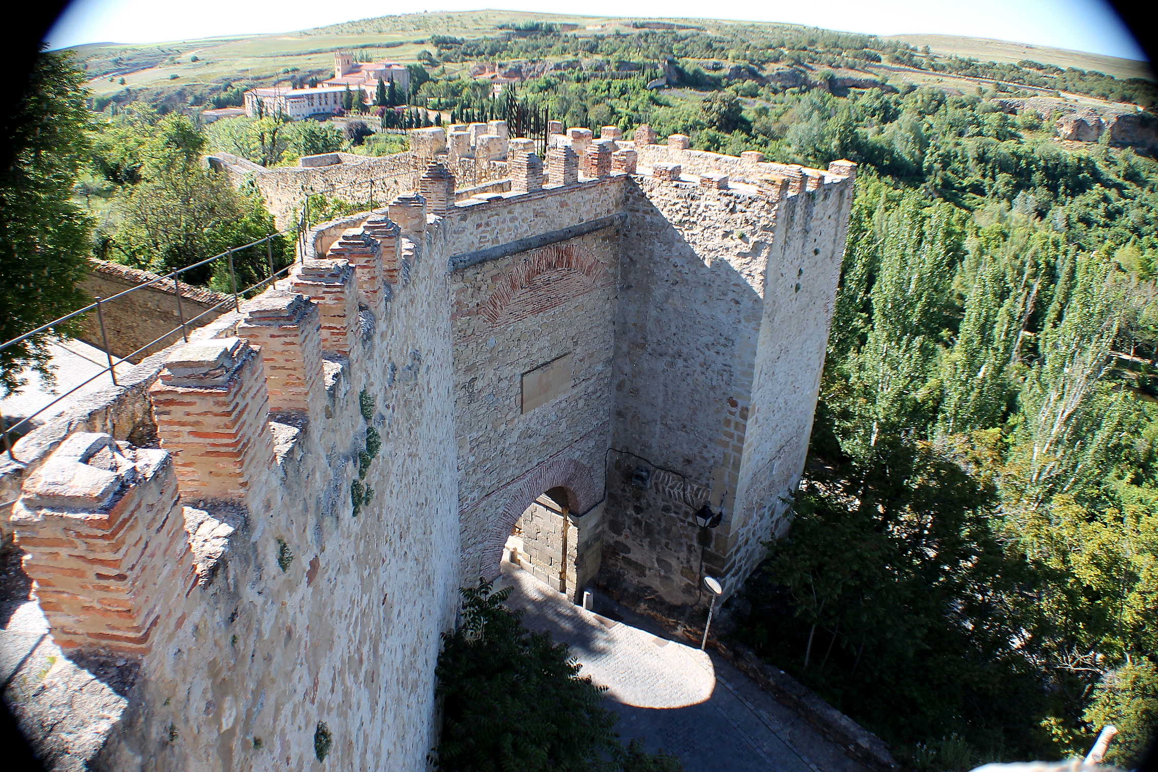 Puerta de San Cebrián