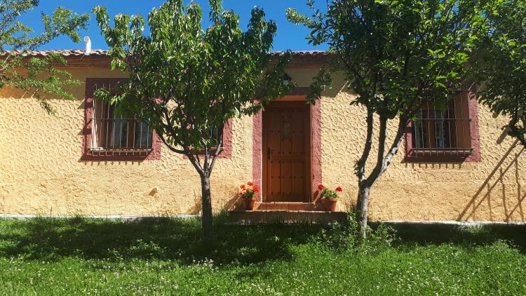 Fachada. Casa rural La Zamarriega