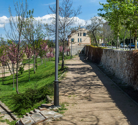 Huerto y Jardín de las Palabras y de los Cerezos