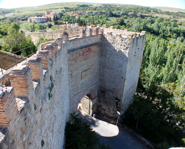 Puerta de San Cebrián